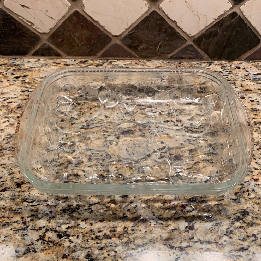 Cherries glass rectangular baker